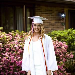 Meet your Posher, Liz